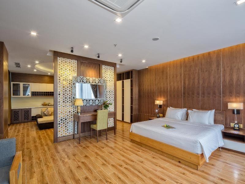 Nhu Minh Plaza Danang Hotel Rum bild