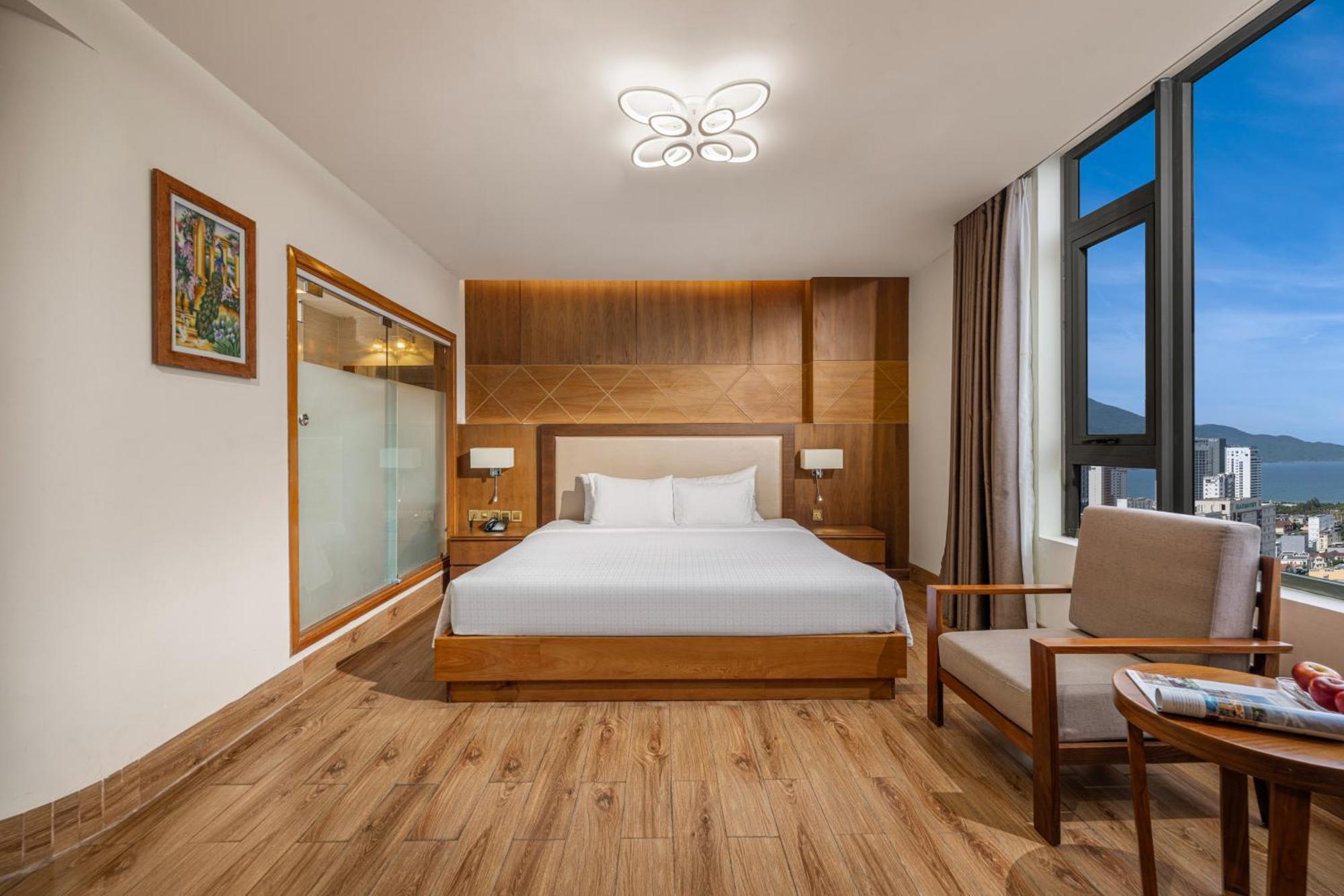 Nhu Minh Plaza Danang Hotel Exteriör bild