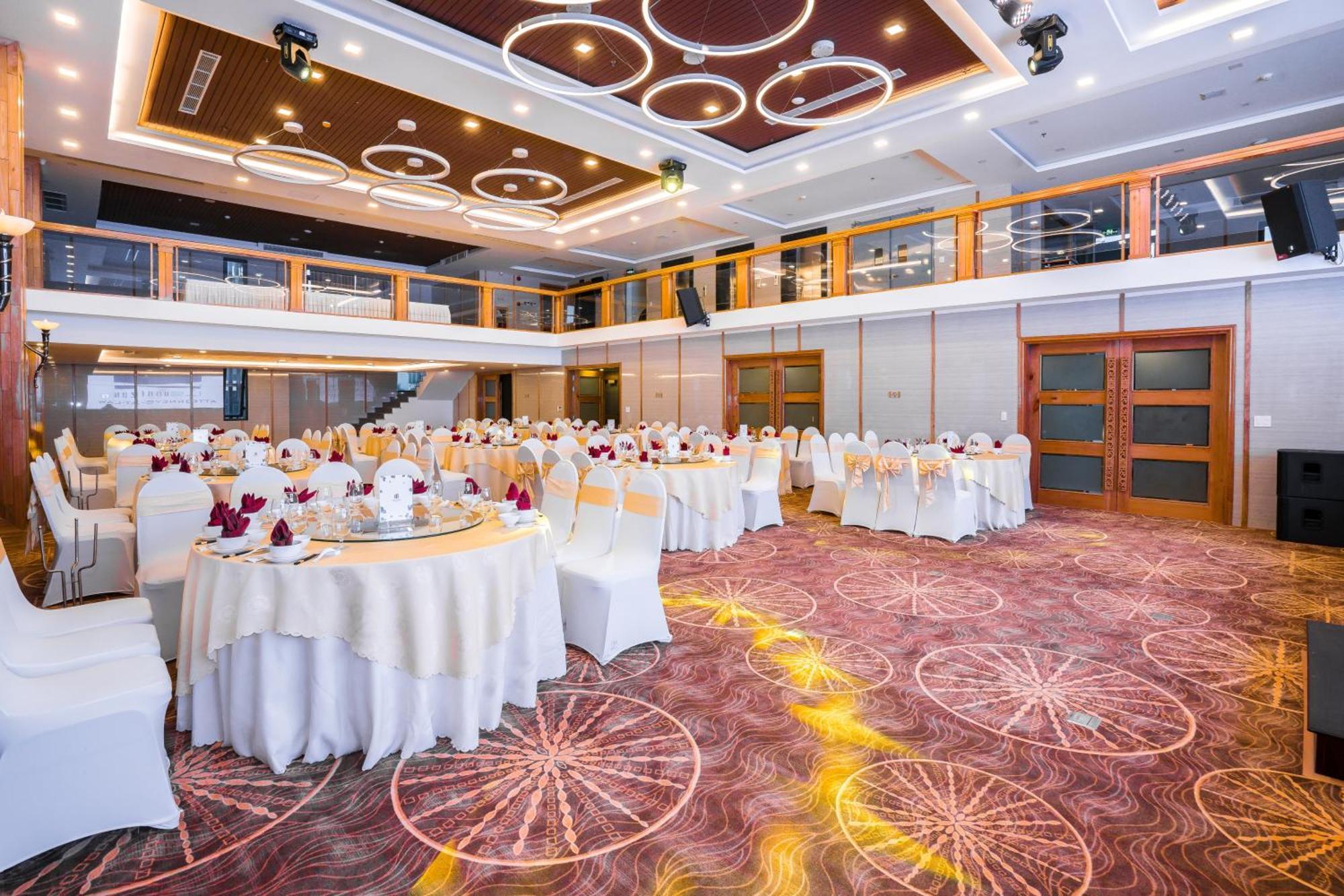 Nhu Minh Plaza Danang Hotel Exteriör bild
