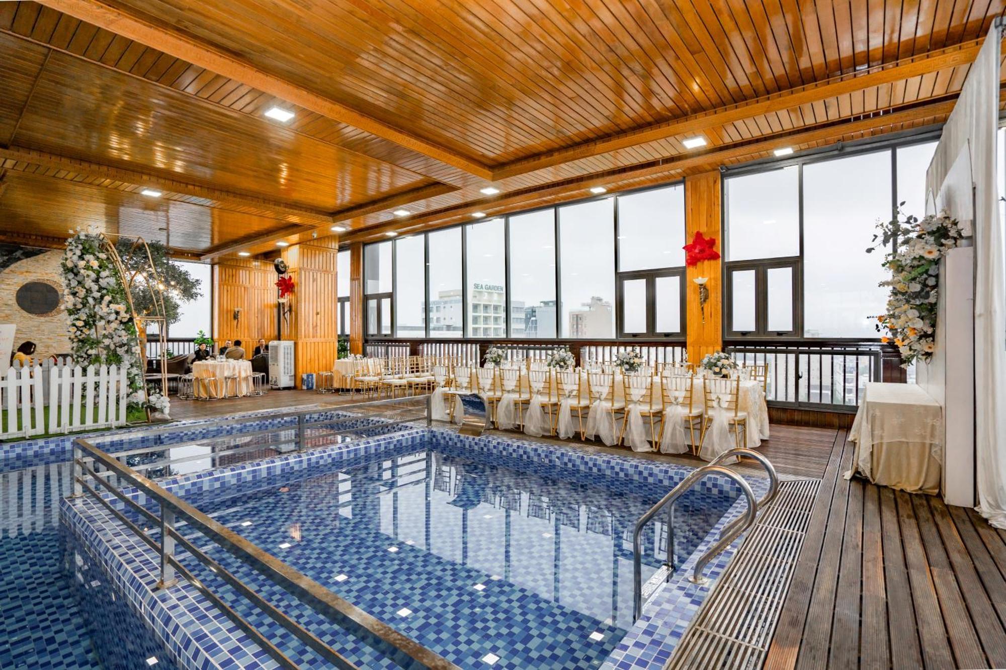 Nhu Minh Plaza Danang Hotel Exteriör bild